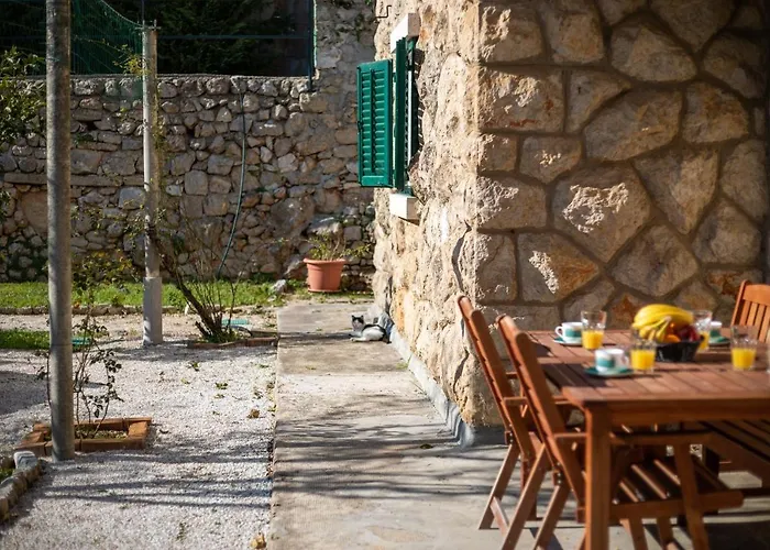 Apartment Villa Ahava Garden