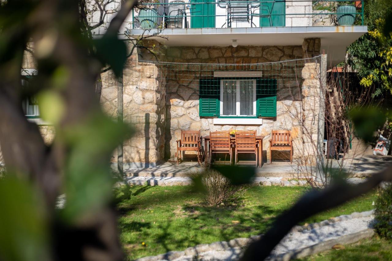 Ahava Garden Apartman